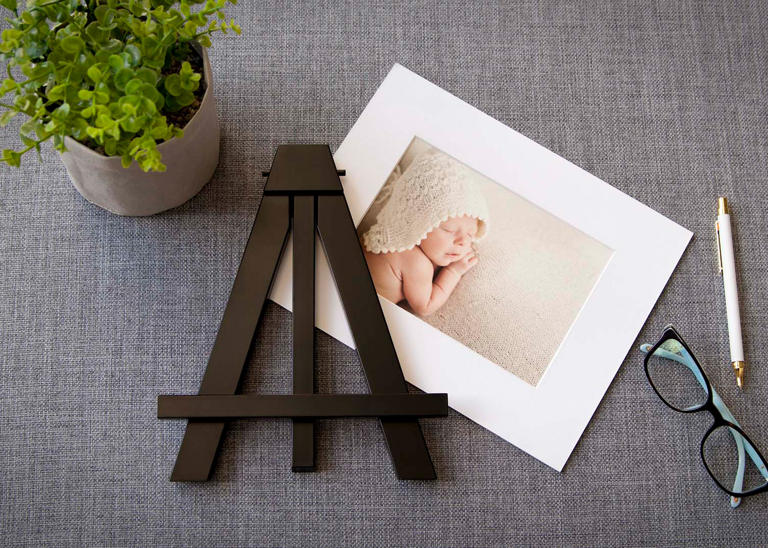 Photo Display Easel | Signature-Easel-07.jpg